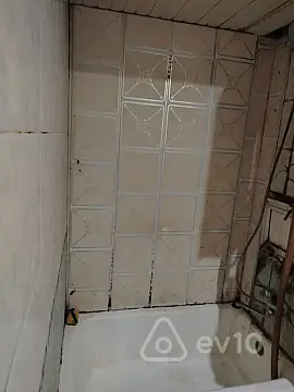 Kirayə verilir 2 otaqlı yeni tikili 60 m²