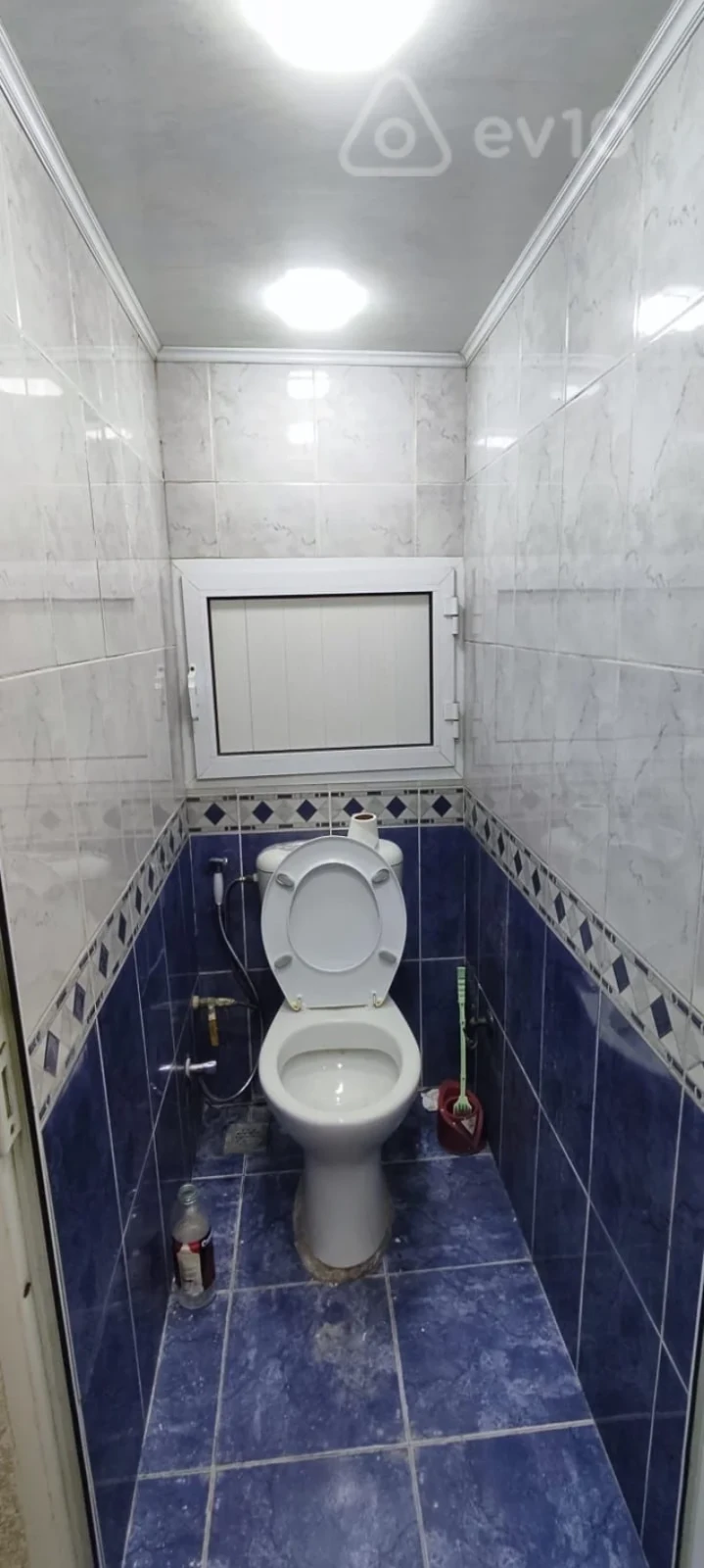Kirayə verilir 2 otaqlı köhnə tikili 50 m²