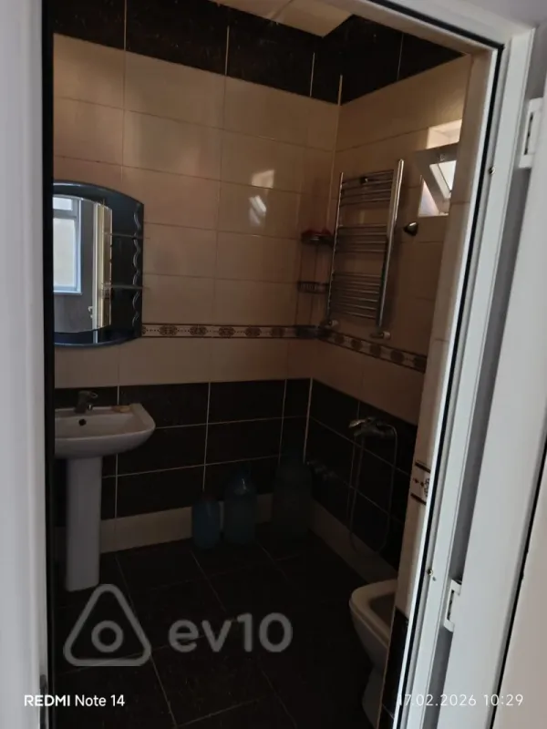 Kirayə verilir 2 otaqlı həyət evi 55 m²