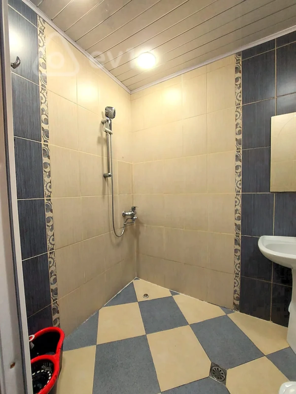 Satılır 2 otaqlı yeni tikili 74 m²