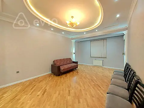 Satılır 2 otaqlı yeni tikili 74 m²