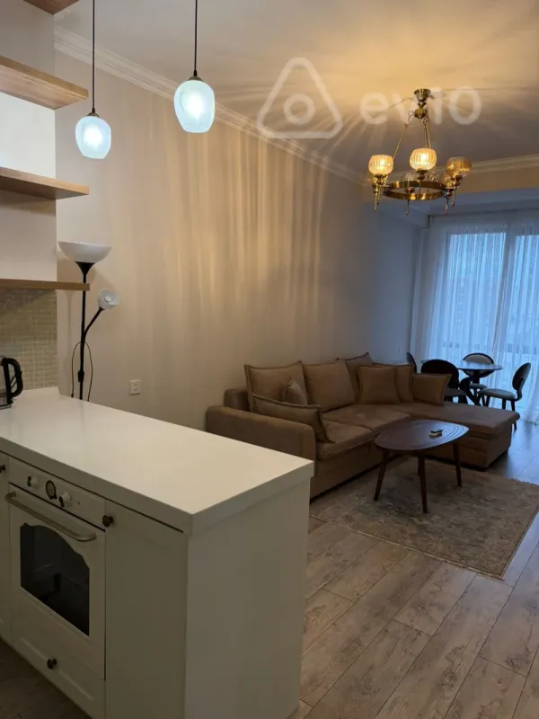 Kirayə verilir 2 otaqlı yeni tikili 60 m²