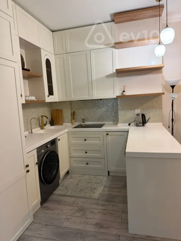 Kirayə verilir 2 otaqlı yeni tikili 60 m²