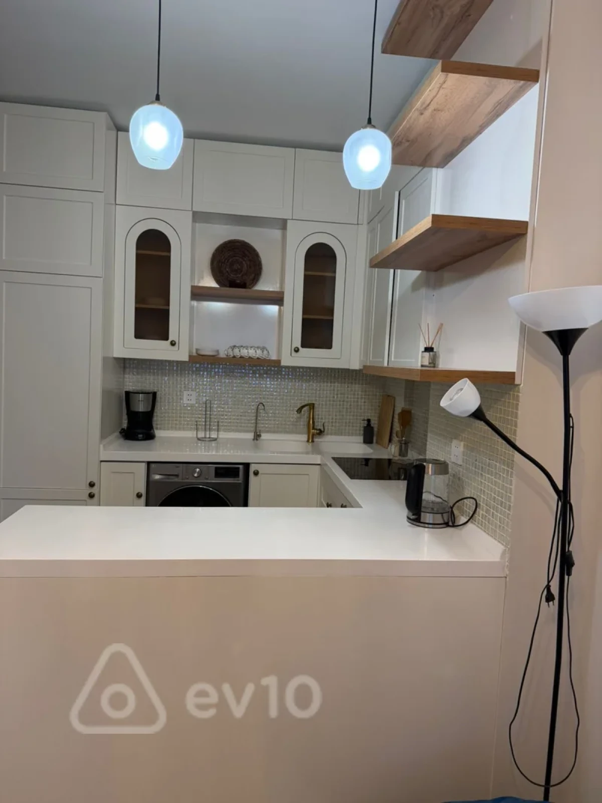 Kirayə verilir 2 otaqlı yeni tikili 60 m²