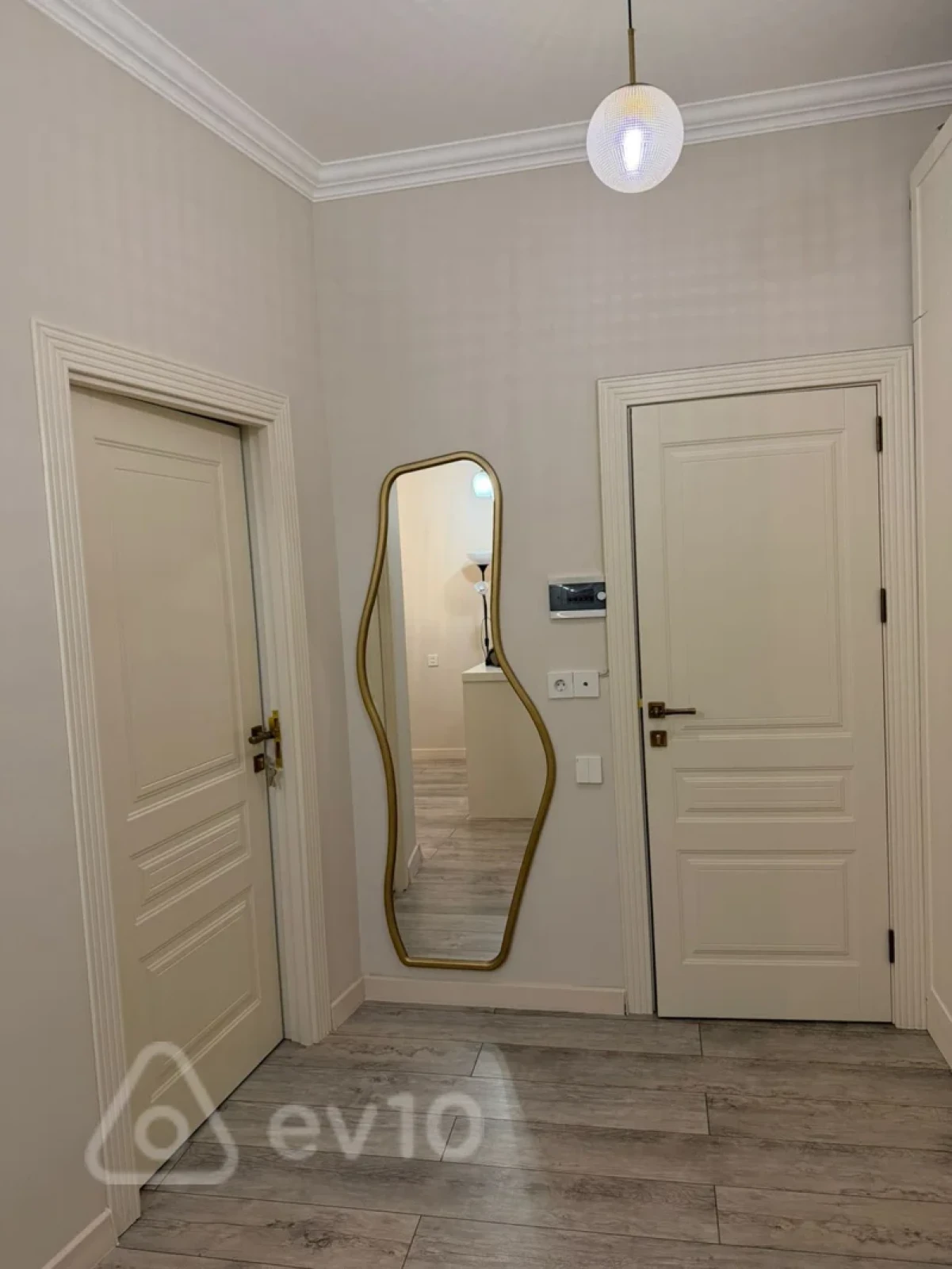 Kirayə verilir 2 otaqlı yeni tikili 60 m²