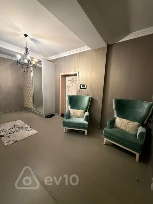 Kirayə verilir 2 otaqlı yeni tikili 95 m²