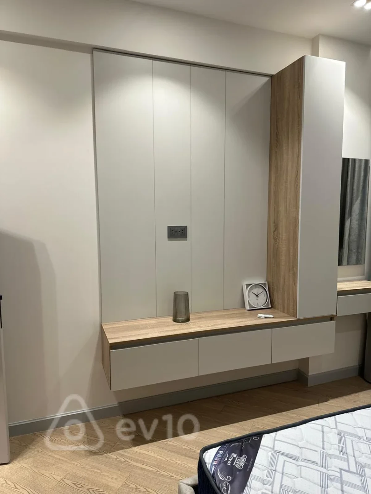 Kirayə verilir 2 otaqlı yeni tikili 75 m²