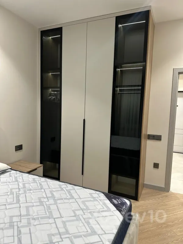 Kirayə verilir 2 otaqlı yeni tikili 75 m²