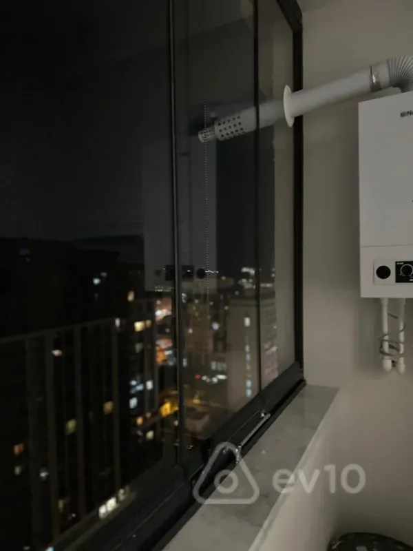 Kirayə verilir 2 otaqlı yeni tikili 75 m²