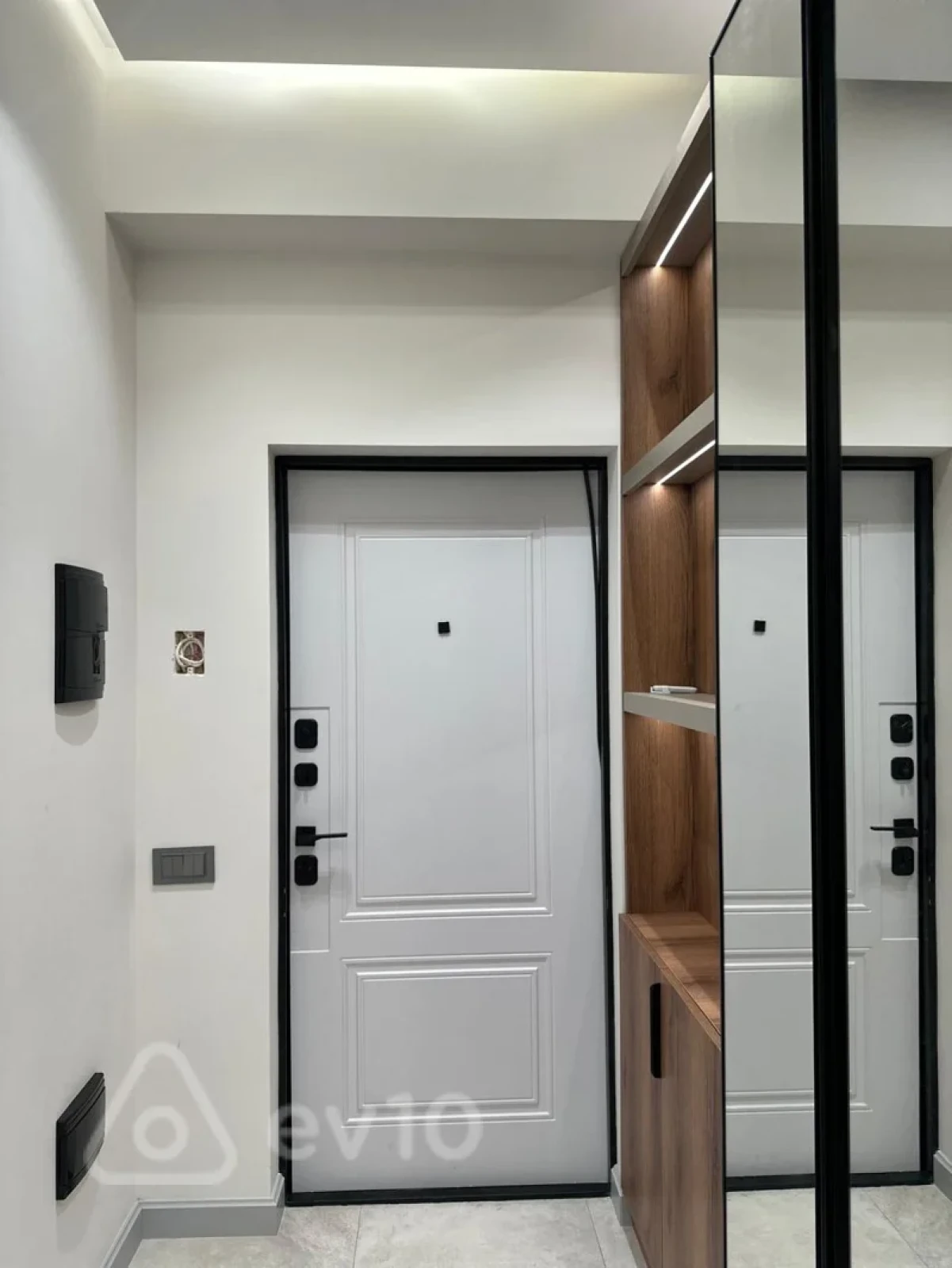 Kirayə verilir 2 otaqlı yeni tikili 75 m²