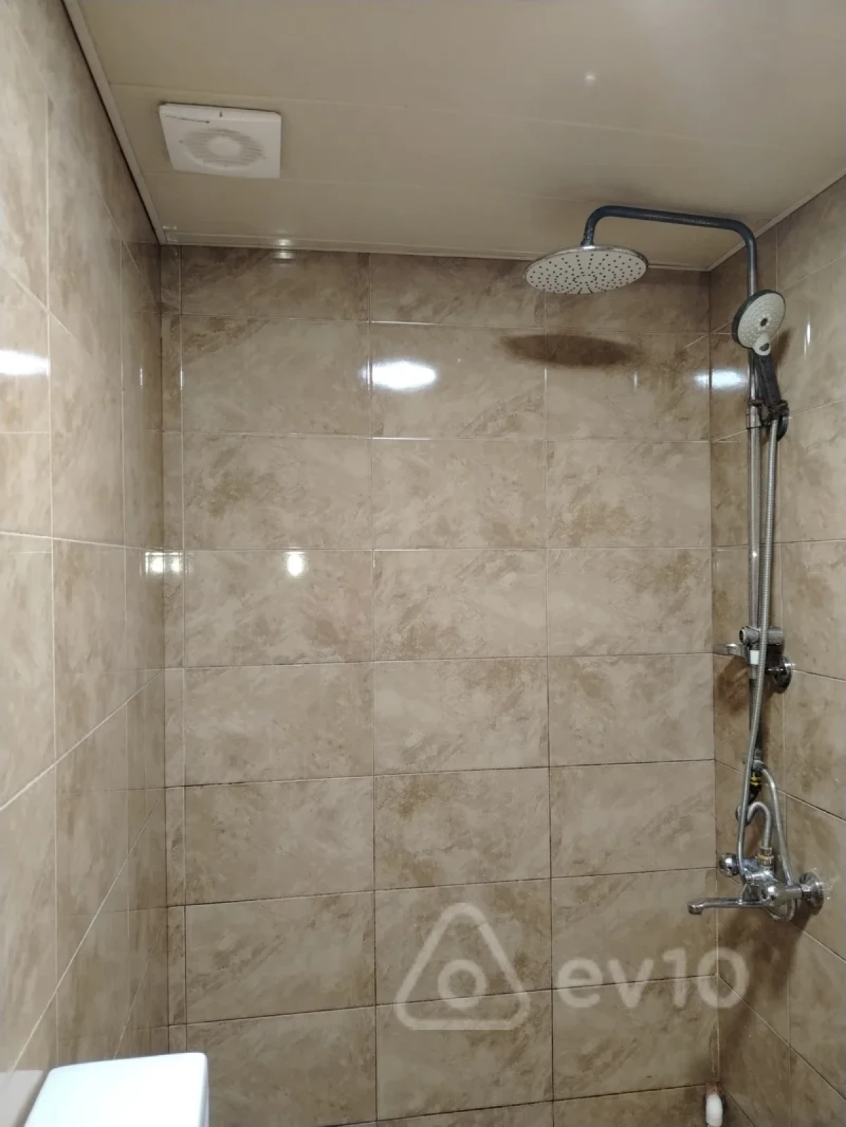 Satılır 3 otaqlı yeni tikili 87 m²