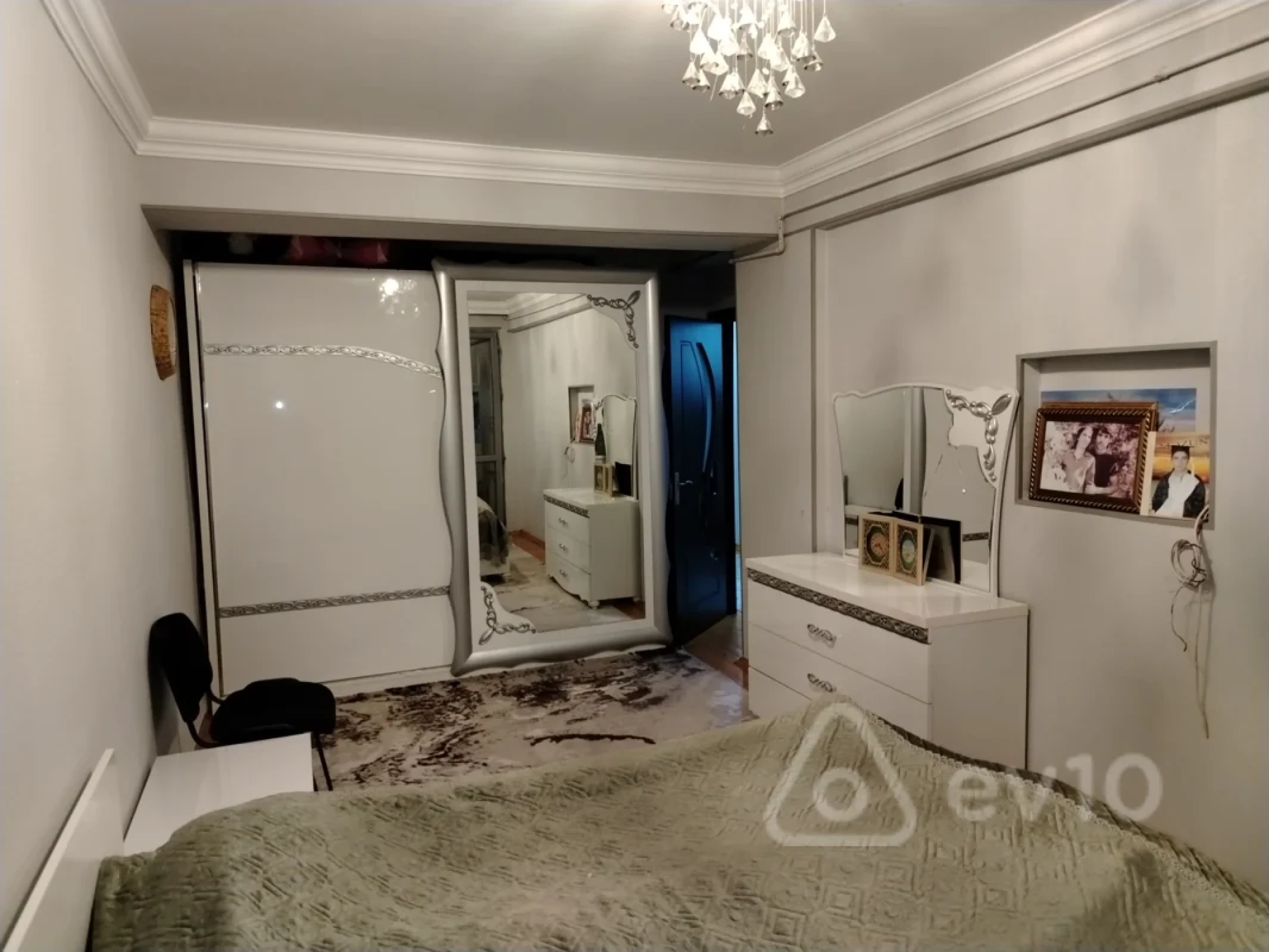 Satılır 3 otaqlı yeni tikili 87 m²