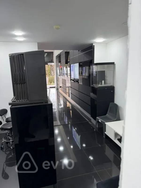 Kirayə verilir mənzil 70 m²