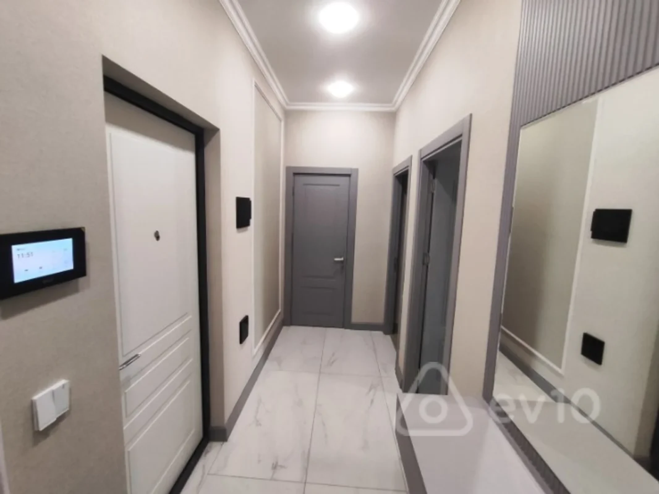 Kirayə verilir 2 otaqlı yeni tikili 67 m²