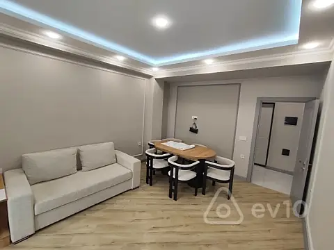 Kirayə verilir 2 otaqlı yeni tikili 67 m²