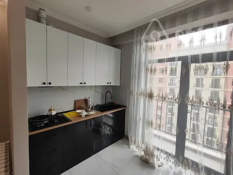 Kirayə verilir 2 otaqlı yeni tikili 67 m²