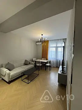 Kirayə verilir 2 otaqlı yeni tikili 60 m²