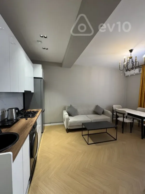 Kirayə verilir 2 otaqlı yeni tikili 60 m²