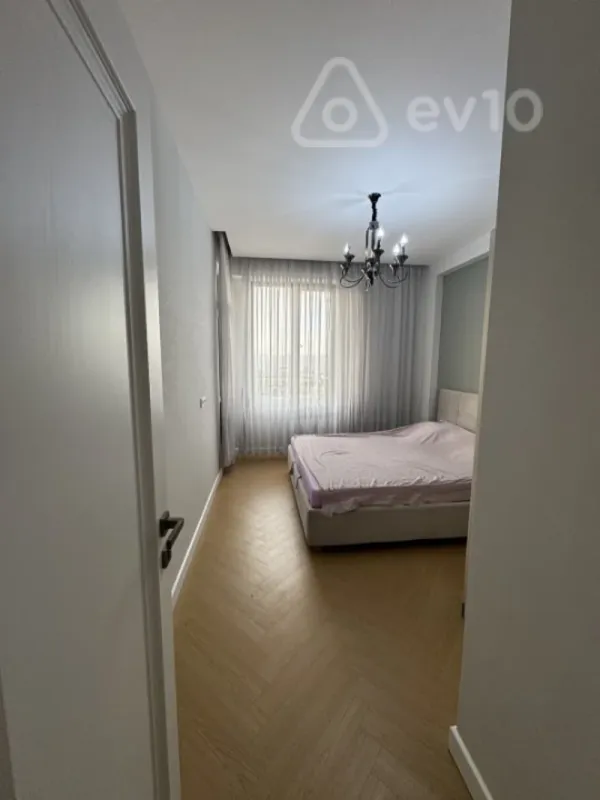 Kirayə verilir 2 otaqlı yeni tikili 60 m²