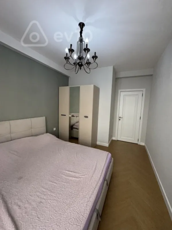 Kirayə verilir 2 otaqlı yeni tikili 60 m²