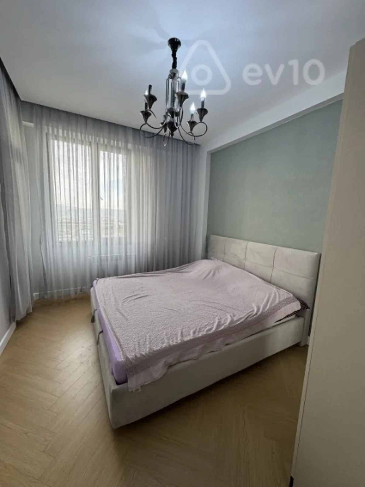 Kirayə verilir 2 otaqlı yeni tikili 60 m²