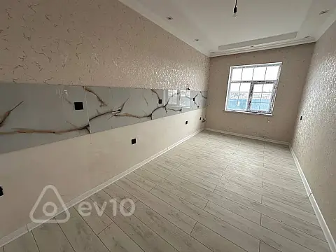 Satılır 4 otaqlı həyət evi 110 m²