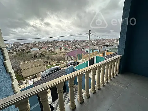 Satılır 4 otaqlı həyət evi 110 m²