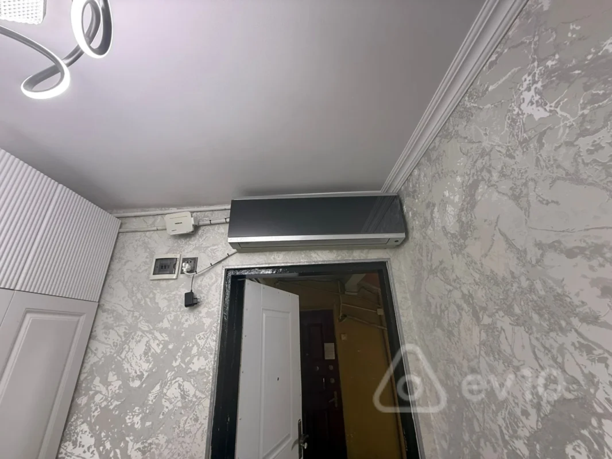 Kirayə verilir 3 otaqlı köhnə tikili 70 m²