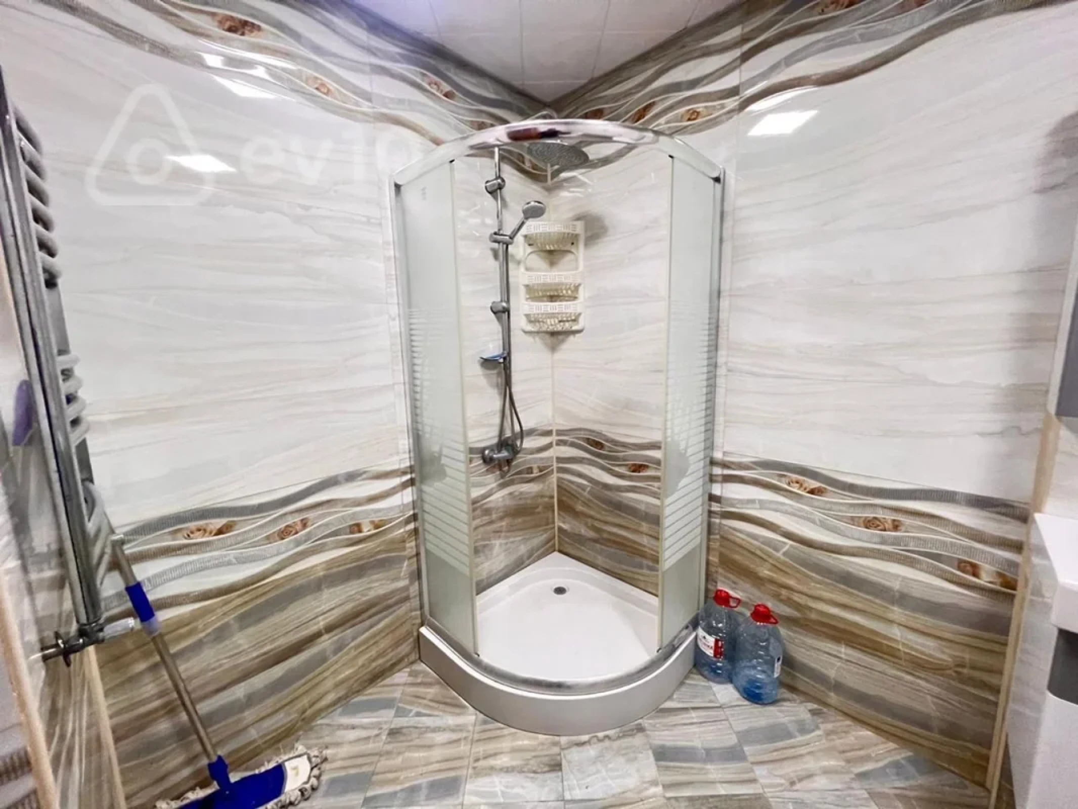 Kirayə verilir 2 otaqlı yeni tikili 60 m²