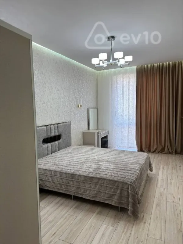 Kirayə verilir 3 otaqlı yeni tikili 98 m²