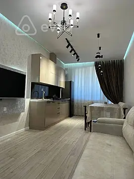 Kirayə verilir 3 otaqlı yeni tikili 98 m²