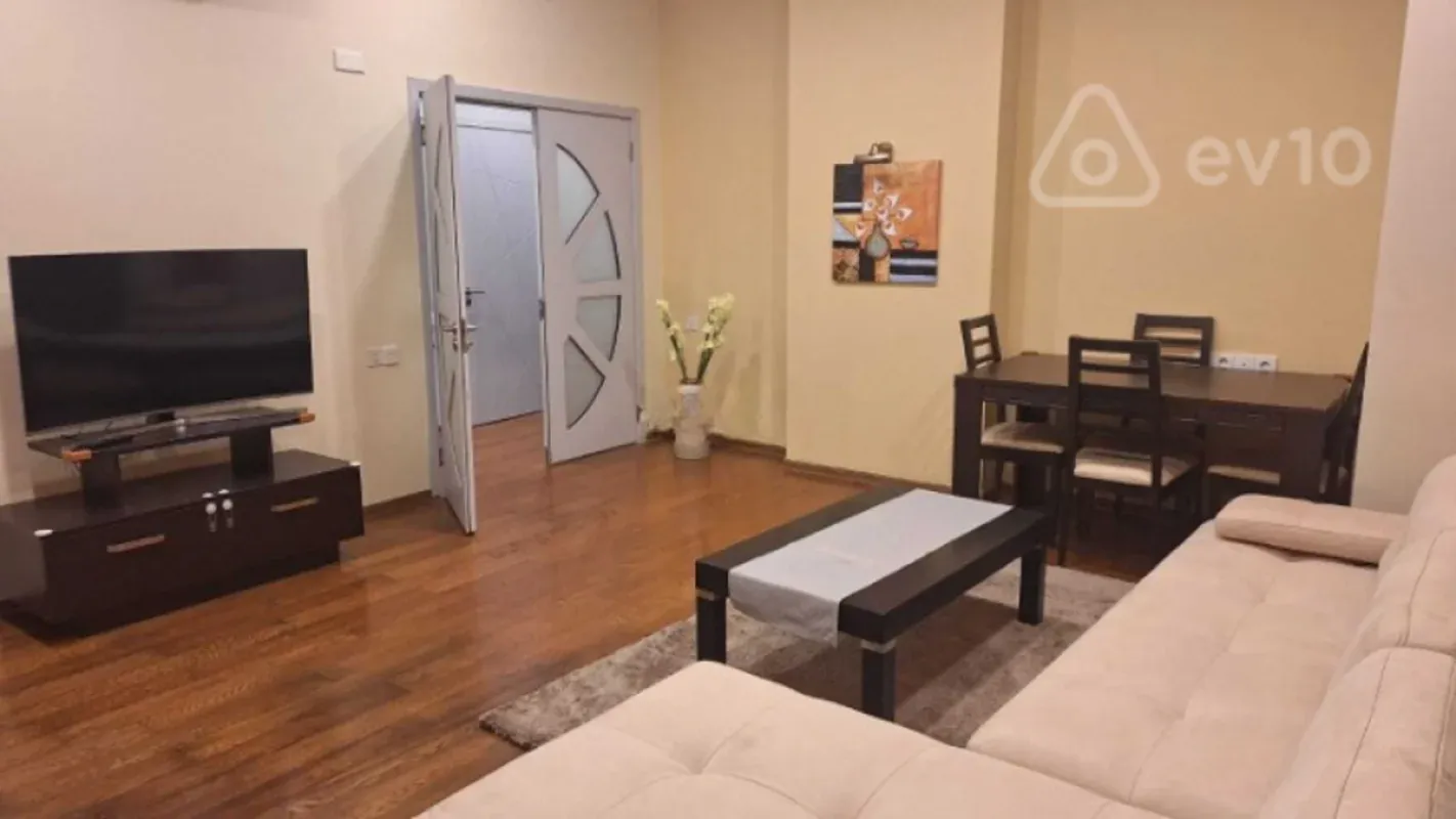 Kirayə verilir 3 otaqlı yeni tikili 106 m²