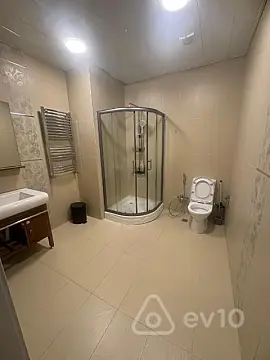 Kirayə verilir 3 otaqlı yeni tikili 106 m²