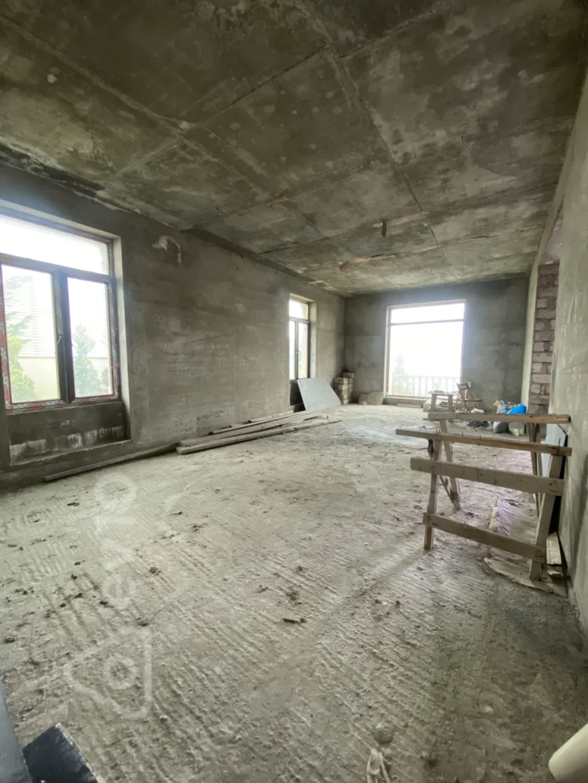 Satılır 6 otaqlı həyət evi 400 m²