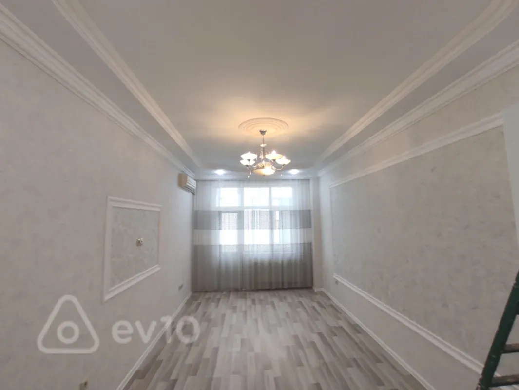 Satılır 2 otaqlı yeni tikili 65 m²