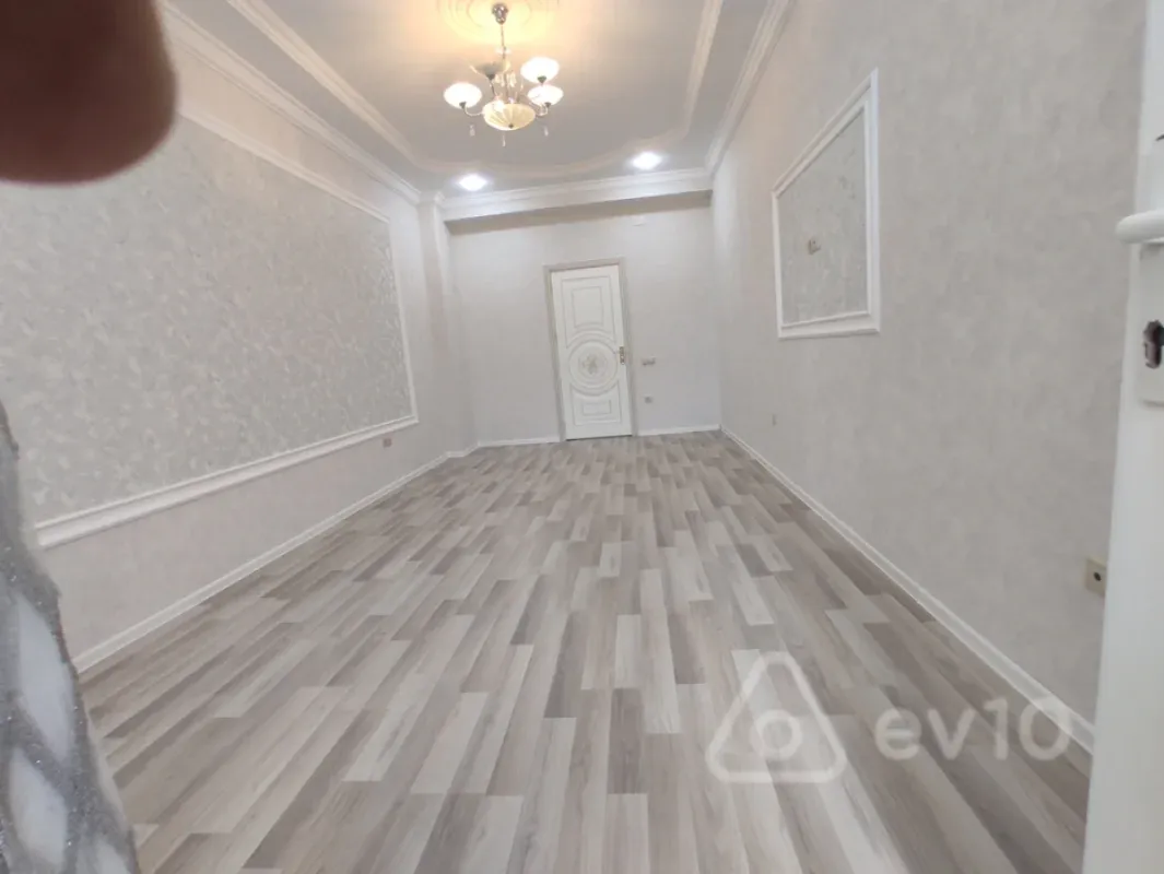 Satılır 2 otaqlı yeni tikili 65 m²