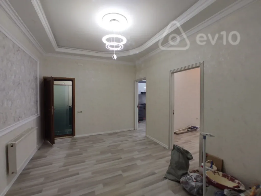 Satılır 2 otaqlı yeni tikili 65 m²