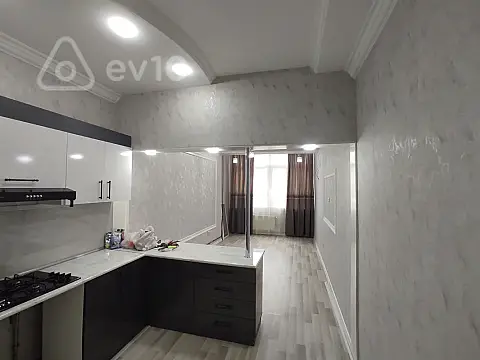 Satılır 2 otaqlı yeni tikili 65 m²