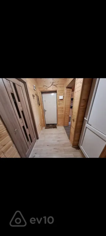 Satılır 3 otaqlı köhnə tikili 55 m²