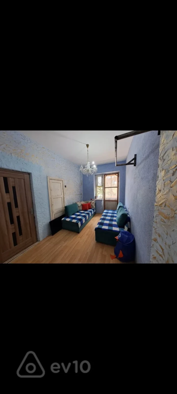 Satılır 3 otaqlı köhnə tikili 55 m²