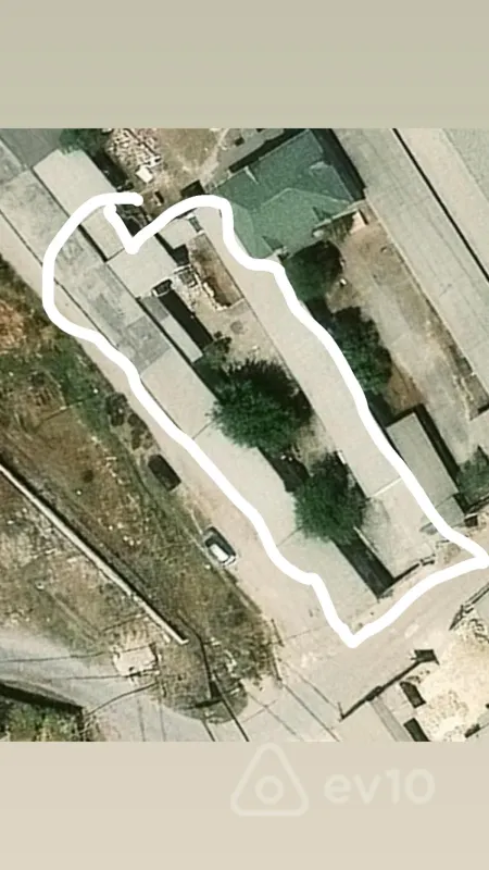 Satılır 15 otaqlı həyət evi 650 m²