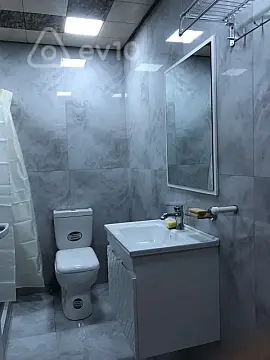 Kirayə verilir 2 otaqlı yeni tikili 65 m²