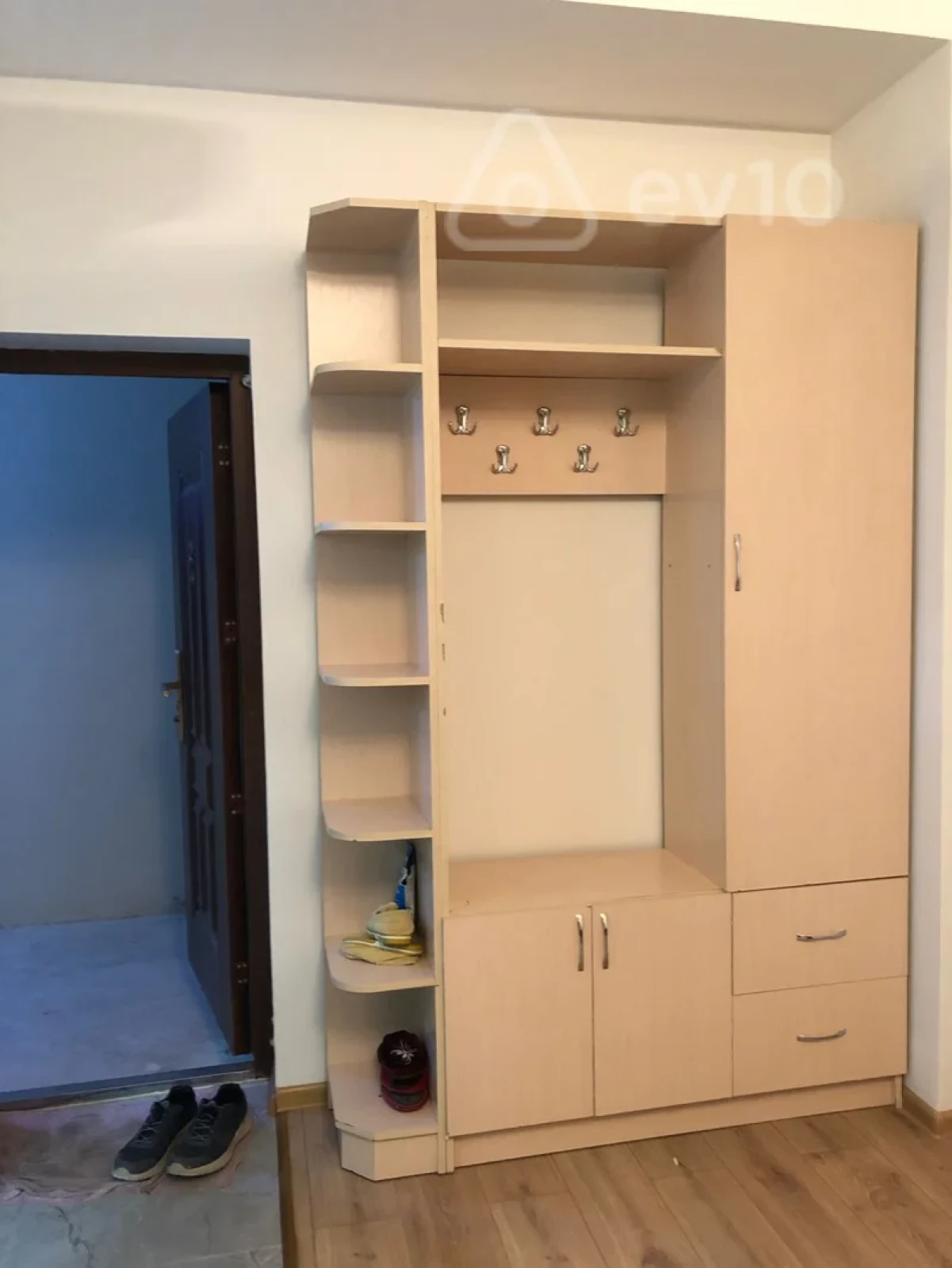 Kirayə verilir 2 otaqlı yeni tikili 65 m²