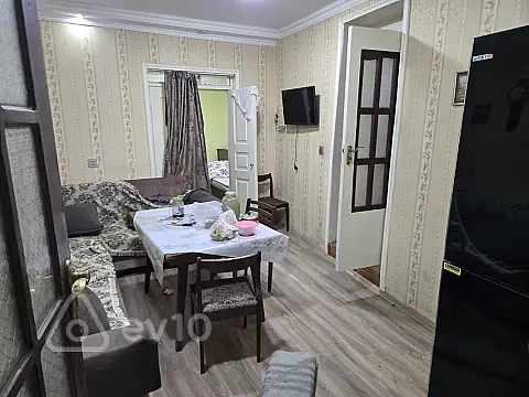 Kirayə verilir 2 otaqlı köhnə tikili 60 m²