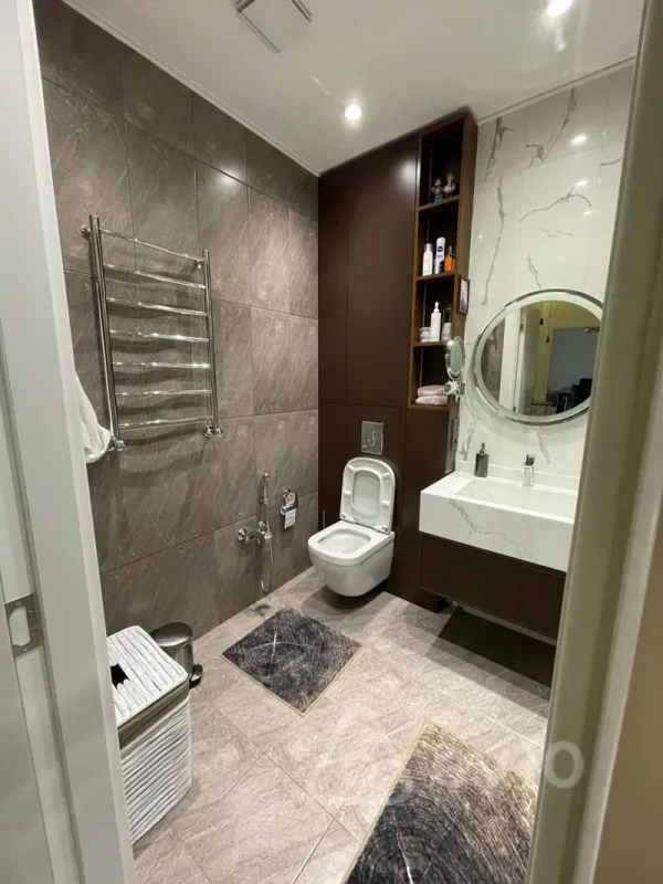 Kirayə verilir 2 otaqlı yeni tikili 98 m²