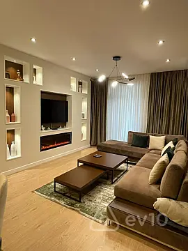 Kirayə verilir 2 otaqlı yeni tikili 98 m²