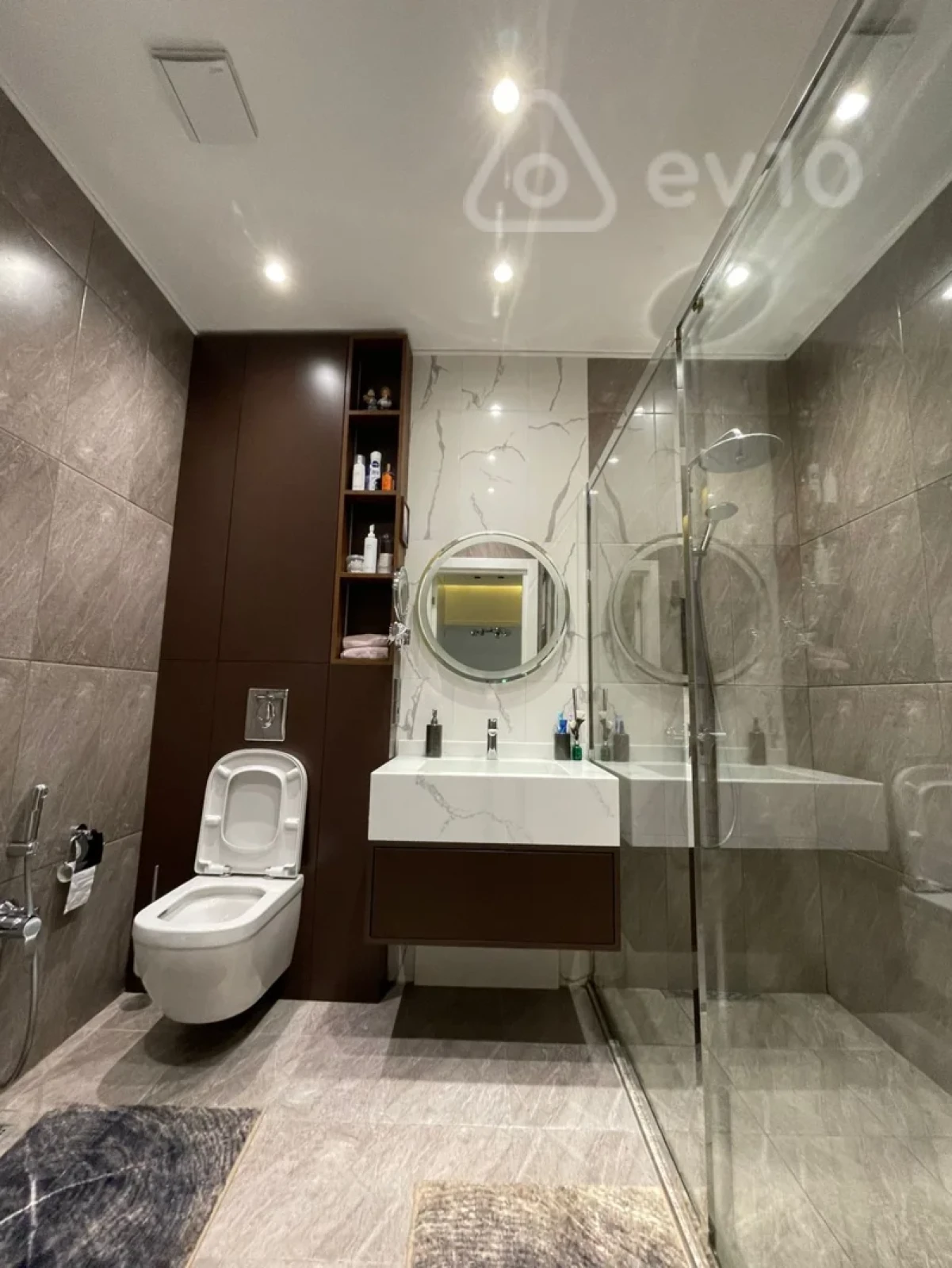 Kirayə verilir 2 otaqlı yeni tikili 98 m²