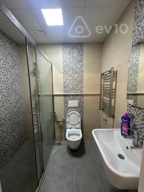 Kirayə verilir 1 otaqlı yeni tikili 31 m²