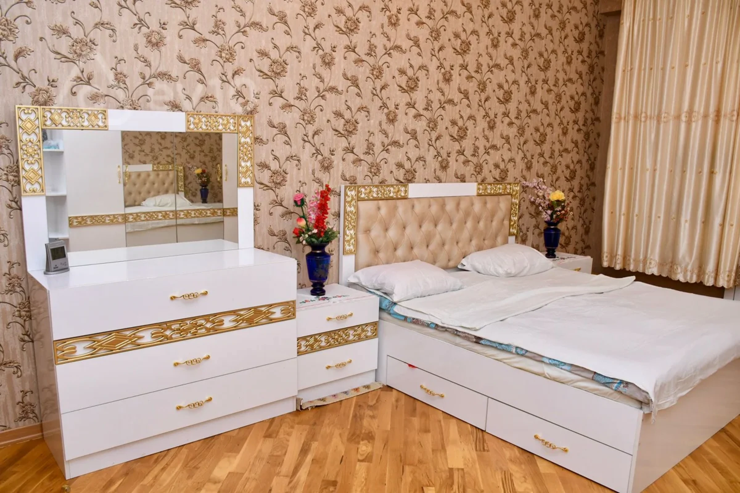 Kirayə verilir 3 otaqlı yeni tikili 134 m²