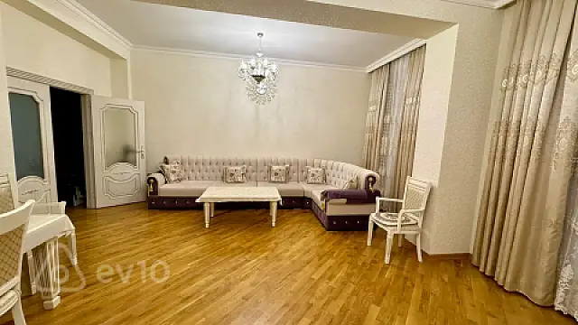 Kirayə verilir 3 otaqlı yeni tikili 134 m²